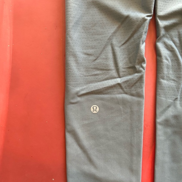 Lululemon Compression Pants - Picture 3 of 4